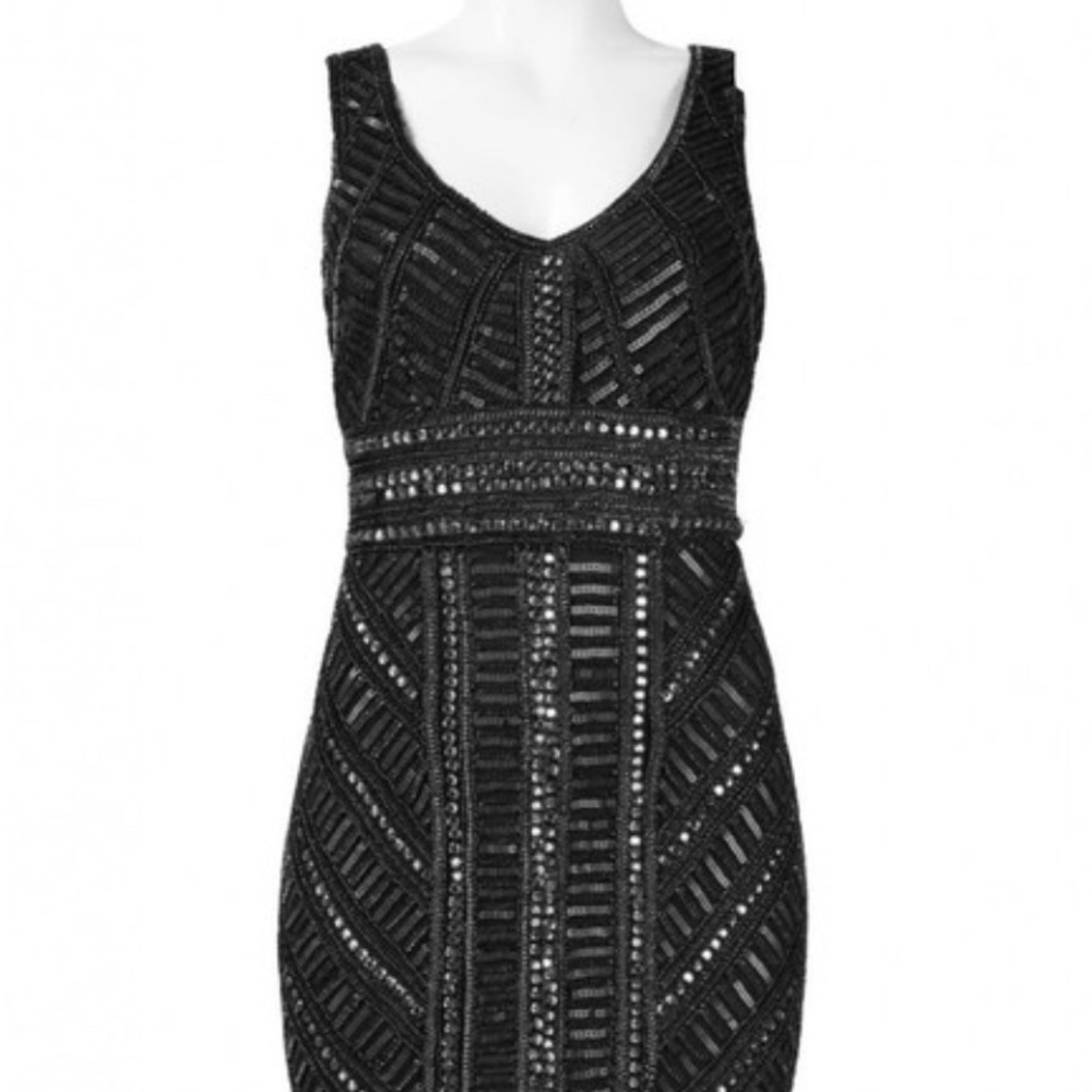 Theia V-Neck Sleeveless V-Back sequined cocktail dress
